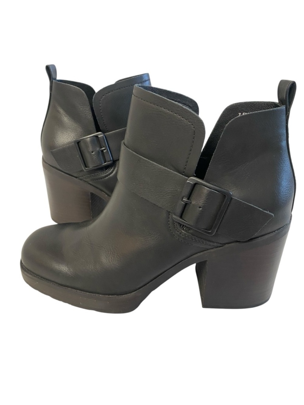 Korks Black Kari Block Heel Booties Size 7.5
